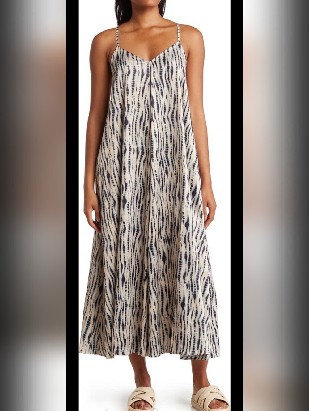 Sleeveless Wave-Print Maxi Dress in Black And White For Women
